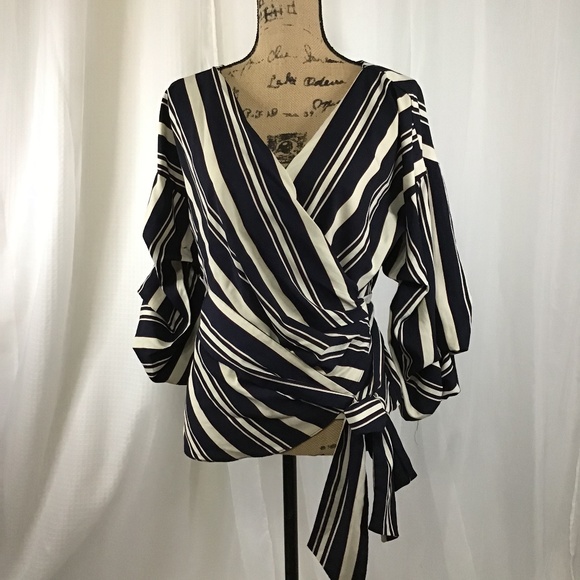 privy Tops - Wraparound top by privy